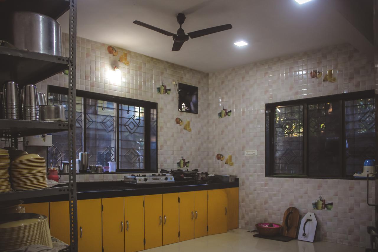 Mhatre Holiday Home 알리바그 외부 사진